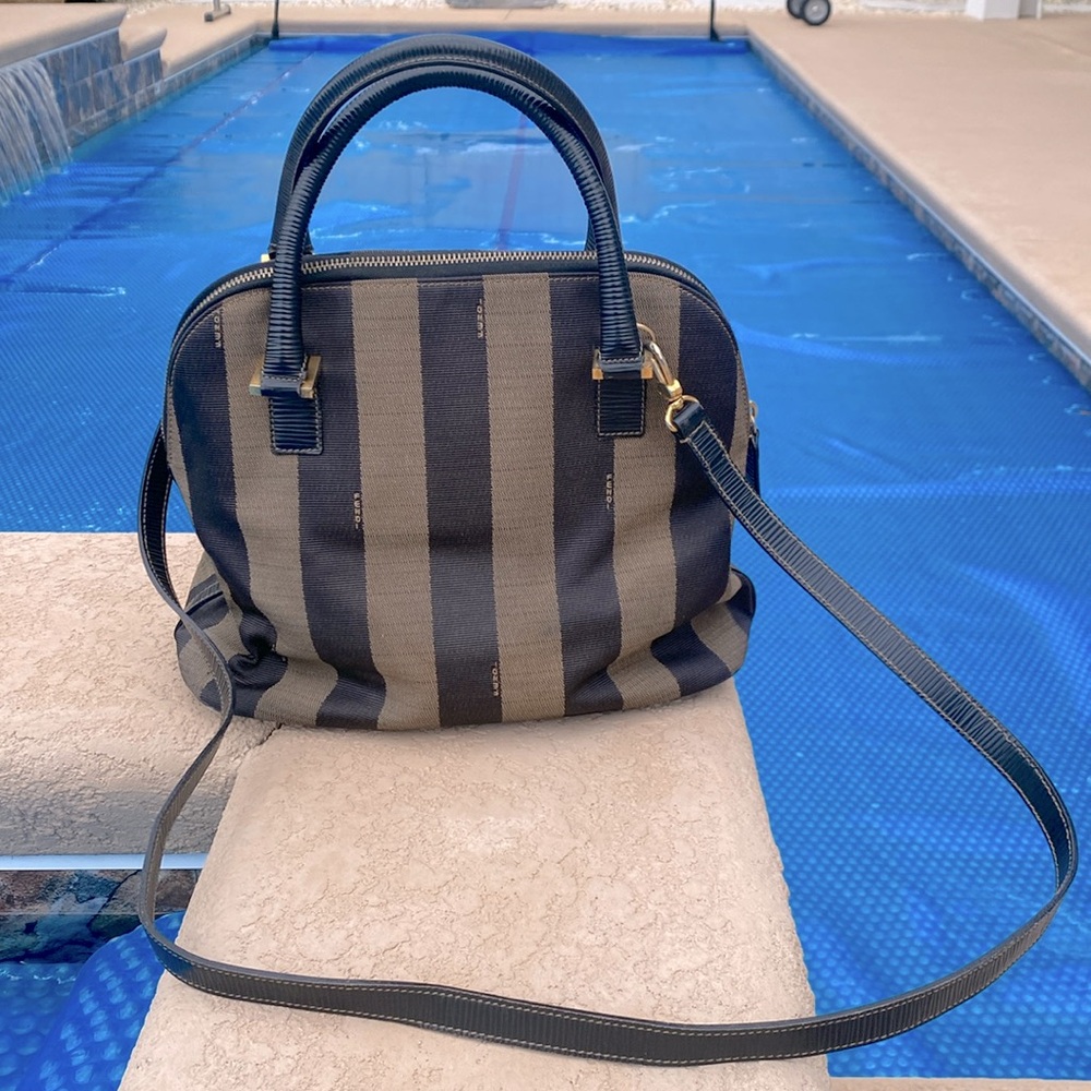Gorgeous FENDI BAG!